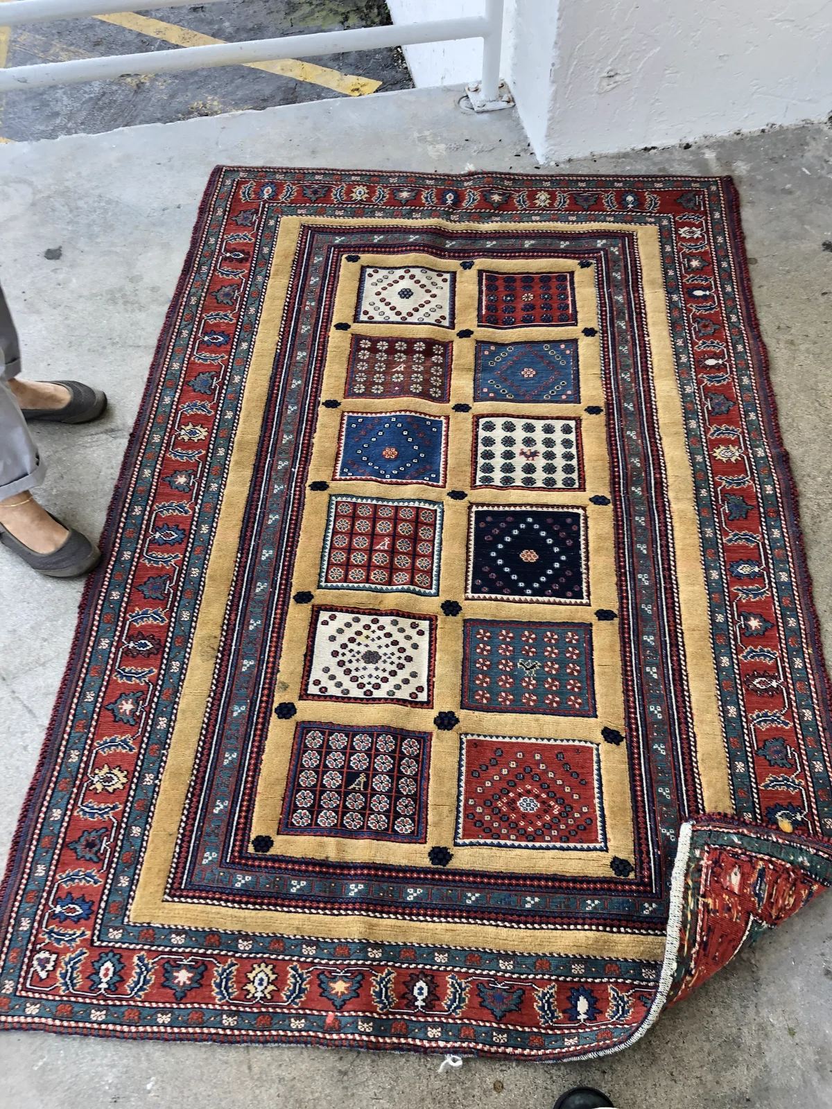 Biscayne Rug Workshop — hand-knotted rug cleaning in Aventura